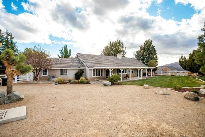 1911 Leandro Road, Acton, California 93510
