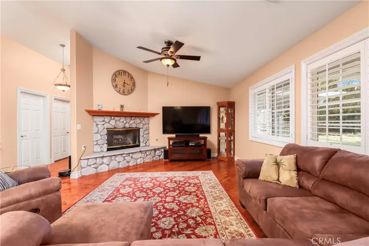 1911 Leandro Road, Acton, California 93510