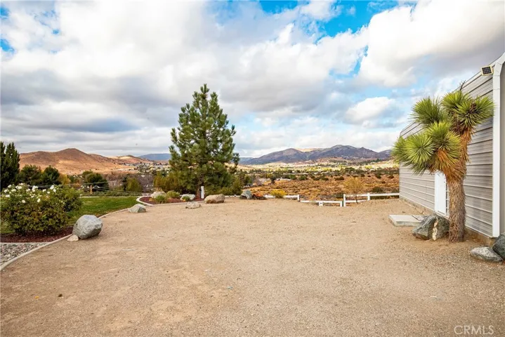 1911 Leandro Road, Acton, California 93510