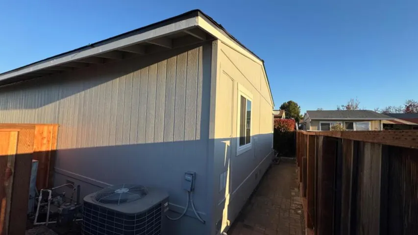 464 Chateau La Salle Drive, San Jose, California 95111