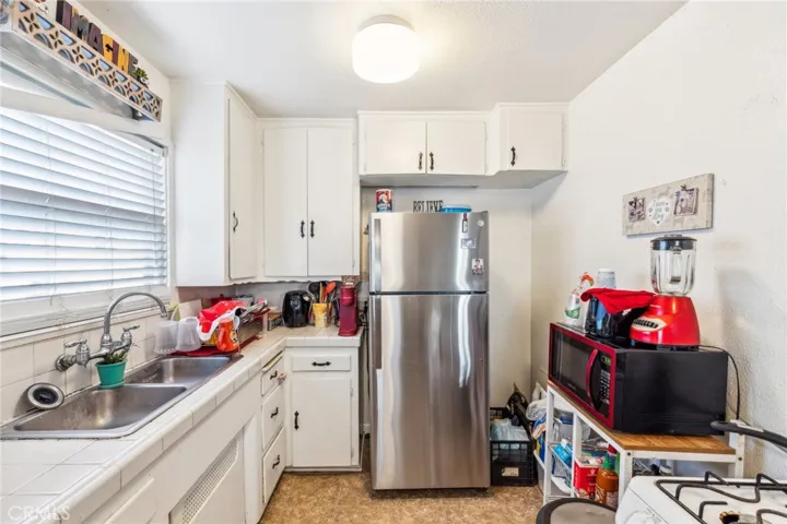 7726 Pickering Avenue, Whittier, California 90602