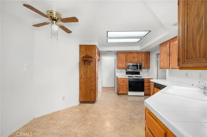 765 Ensenada Drive, Hemet, California 92545