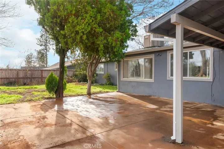 5690 Paradise Avenue, Paradise, California 95969