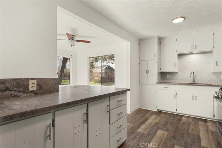 5690 Paradise Avenue, Paradise, California 95969