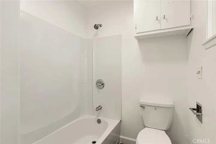 5690 Paradise Avenue, Paradise, California 95969
