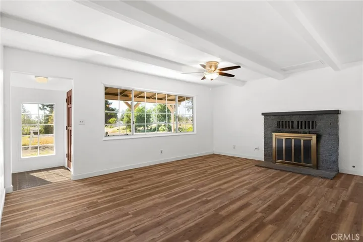 5690 Paradise Avenue, Paradise, California 95969