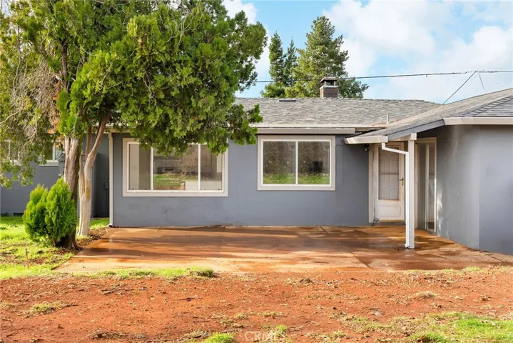 5690 Paradise Avenue, Paradise, California 95969