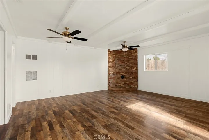 5690 Paradise Avenue, Paradise, California 95969
