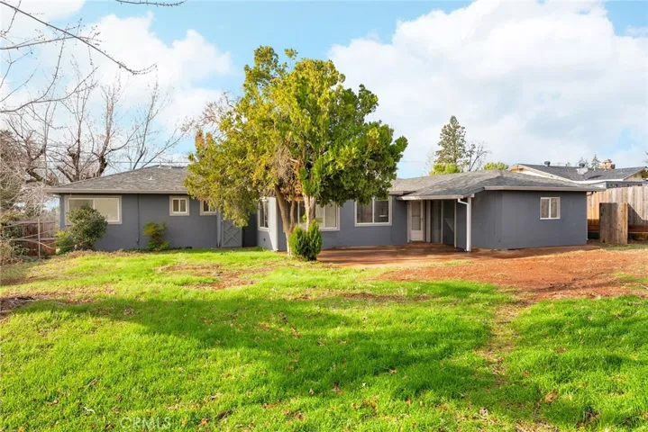 5690 Paradise Avenue, Paradise, California 95969