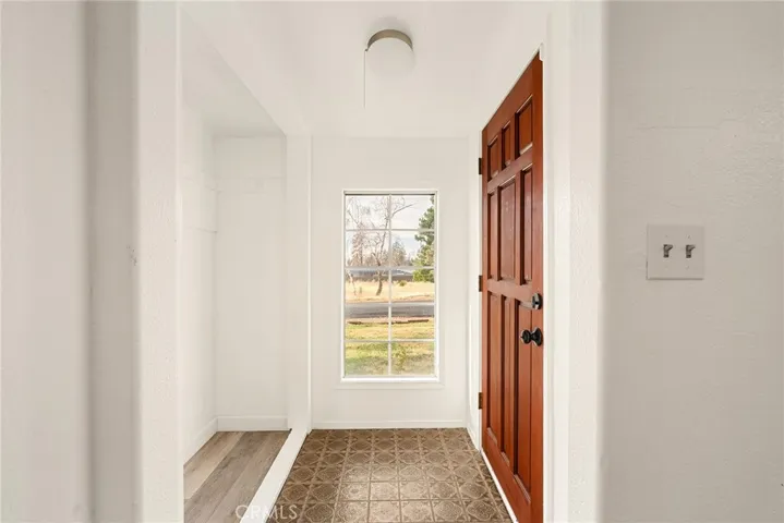 5690 Paradise Avenue, Paradise, California 95969