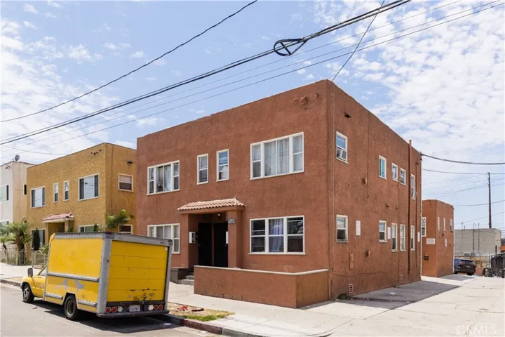1409 Magnolia Avenue 1, Long Beach, California 90813