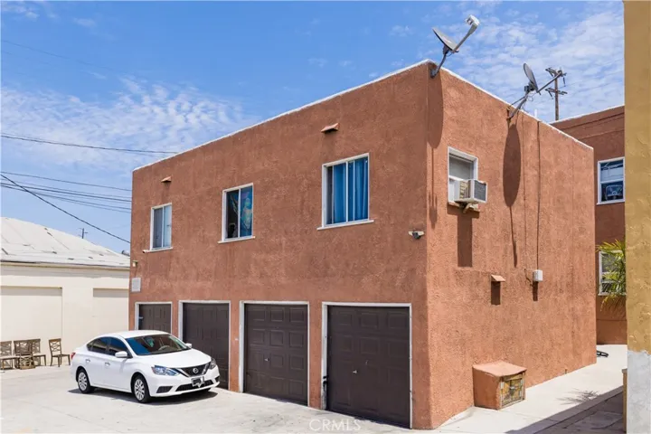 1409 Magnolia Avenue 1, Long Beach, California 90813