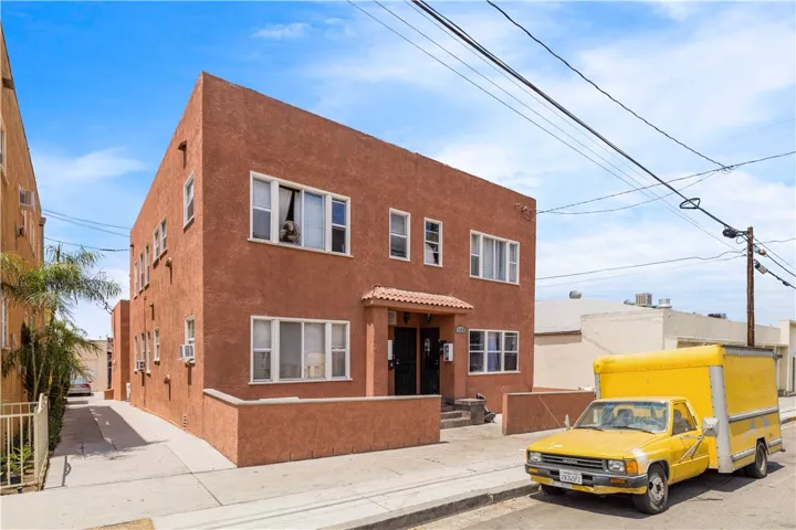 1409 Magnolia Avenue 1, Long Beach, California 90813