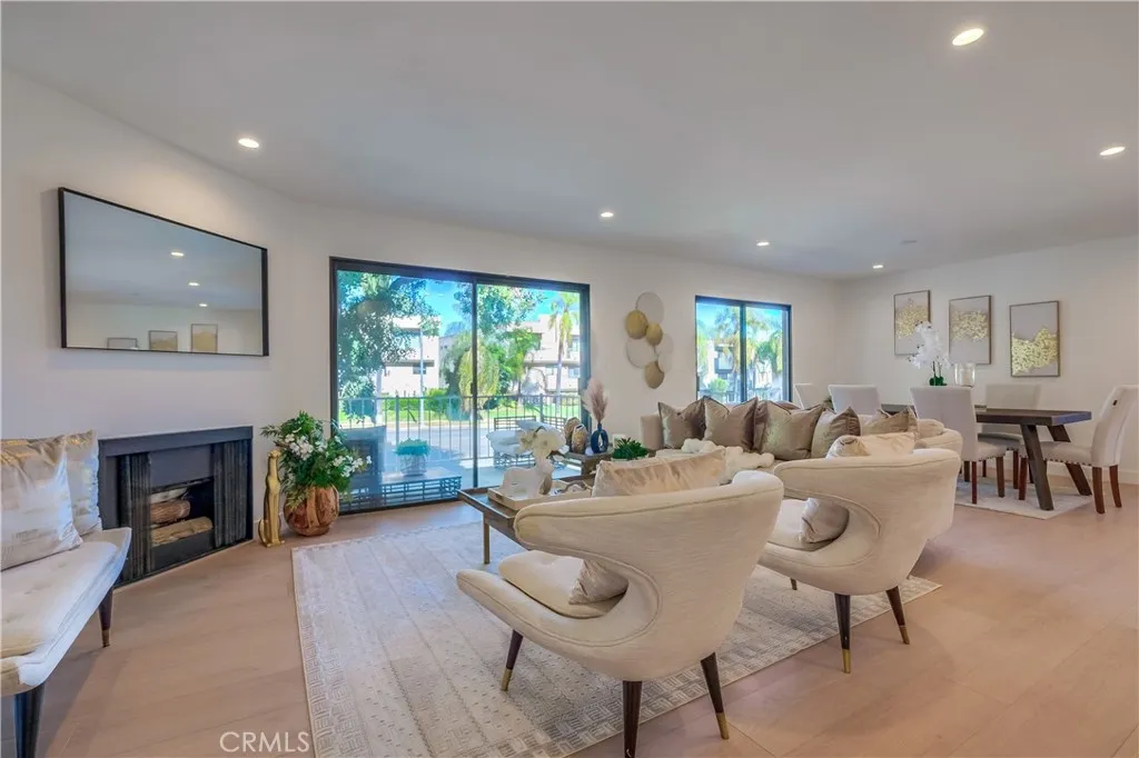 17230 Chatsworth Street 1, Granada Hills, California 91344 home-pic-0