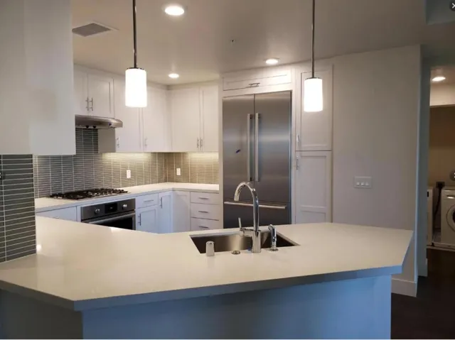 657 Walnut Street 323, San Carlos, California 94070