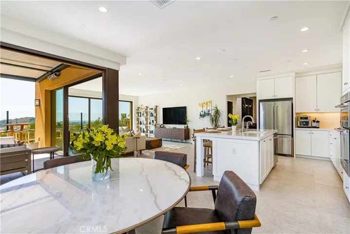 161 Oceano, Irvine, California 92602