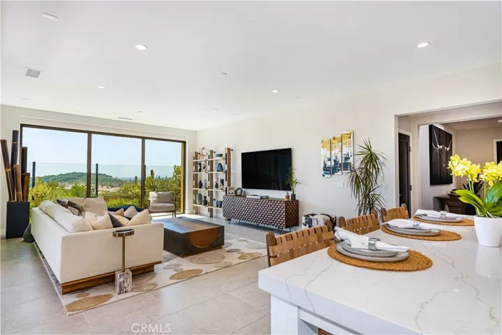 161 Oceano, Irvine, California 92602