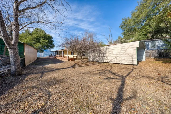 11442 Lakeshore Drive, Clearlake, California 95422
