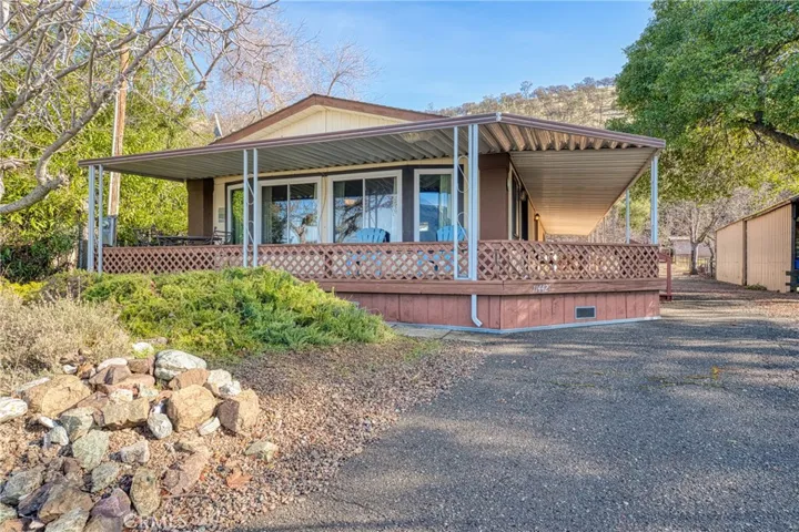 11442 Lakeshore Drive, Clearlake, California 95422