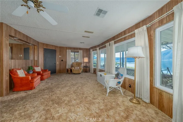 11442 Lakeshore Drive, Clearlake, California 95422