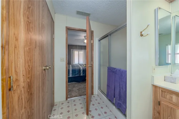 11442 Lakeshore Drive, Clearlake, California 95422