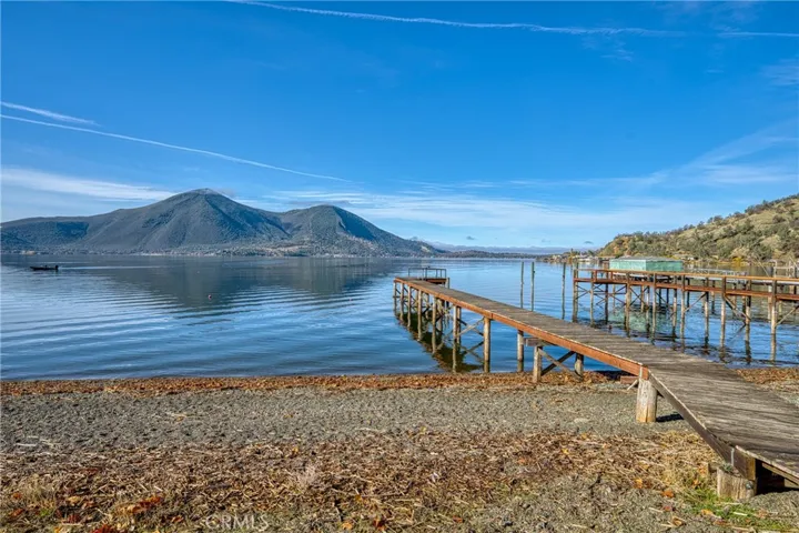 11442 Lakeshore Drive, Clearlake, California 95422