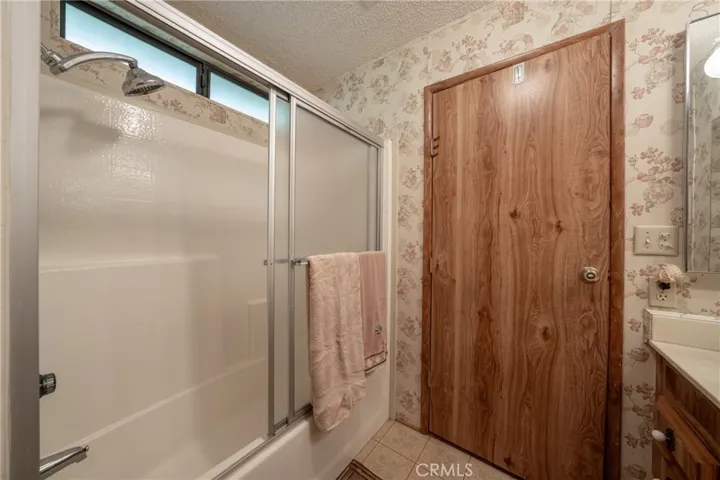 11442 Lakeshore Drive, Clearlake, California 95422