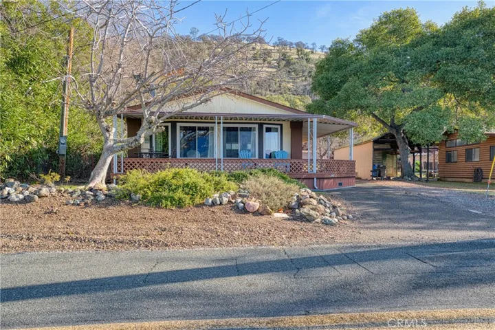 11442 Lakeshore Drive, Clearlake, California 95422