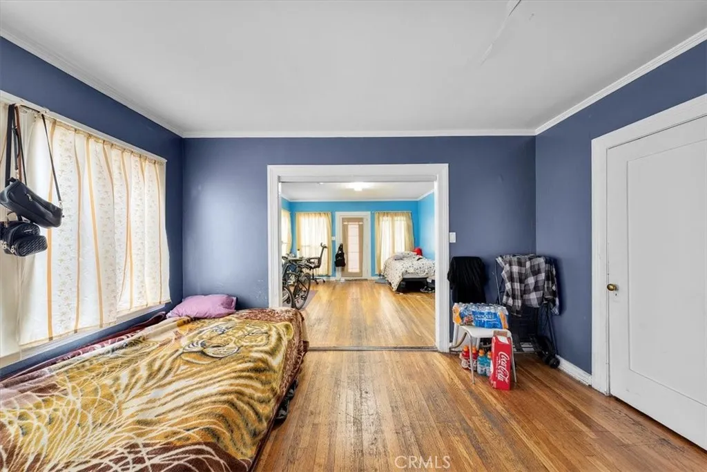 1236 W Martin Luther King Jr Boulevard, Los Angeles, California 90037 home-pic-51