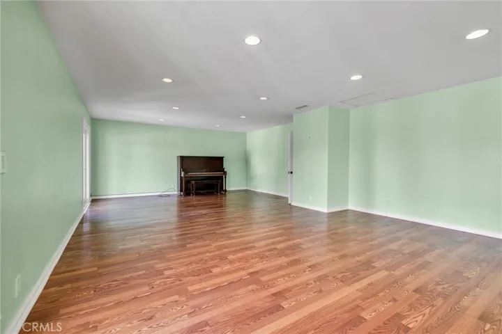 Bonus Room