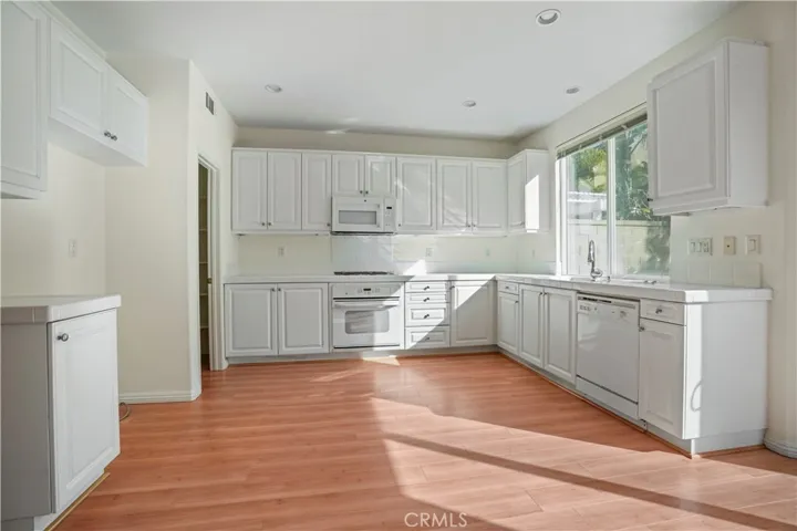 10 Milagra, Irvine, California 92602