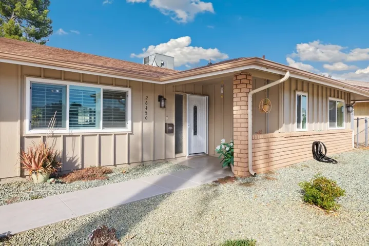 26450 New Bedford Road, Menifee, California 92586