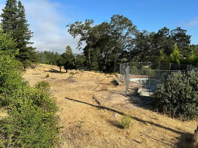 2250 Riebli Road, Santa Rosa, California 95404