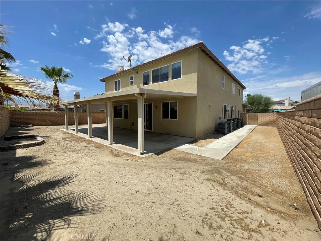 37222 Camden Dr, Indio, California 92203 home-pic-6