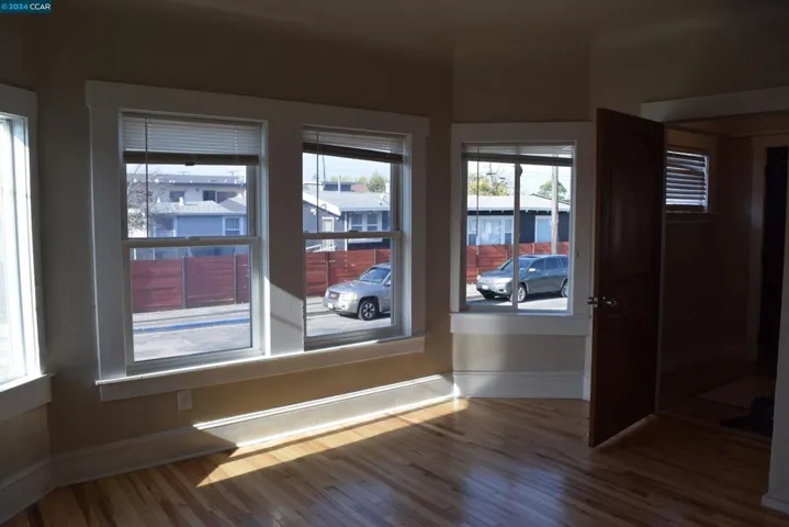 466 4th St, Richmond, California 94801