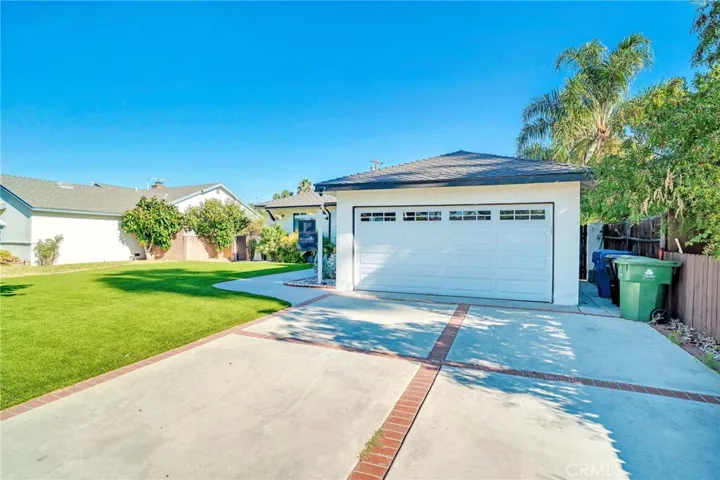20807 Vose Street, Winnetka, California 91306
