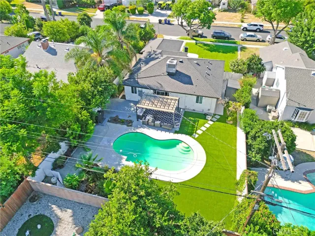 20807 Vose Street, Winnetka, California 91306