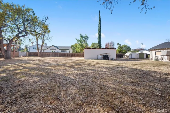 22660 Calvert Street, Woodland Hills, California 91367