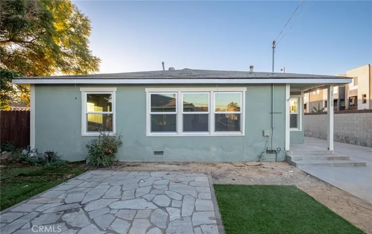 25129 Woodward Avenue, Lomita, California 90717