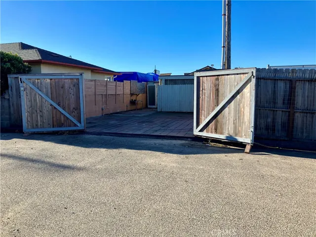 1767 Front Street, Oceano, California 93445