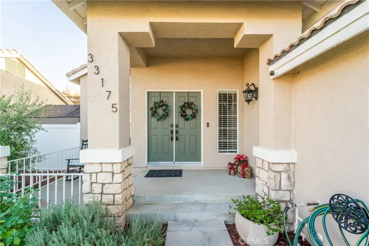 33175 Camino Maraca, Temecula, California 92592
