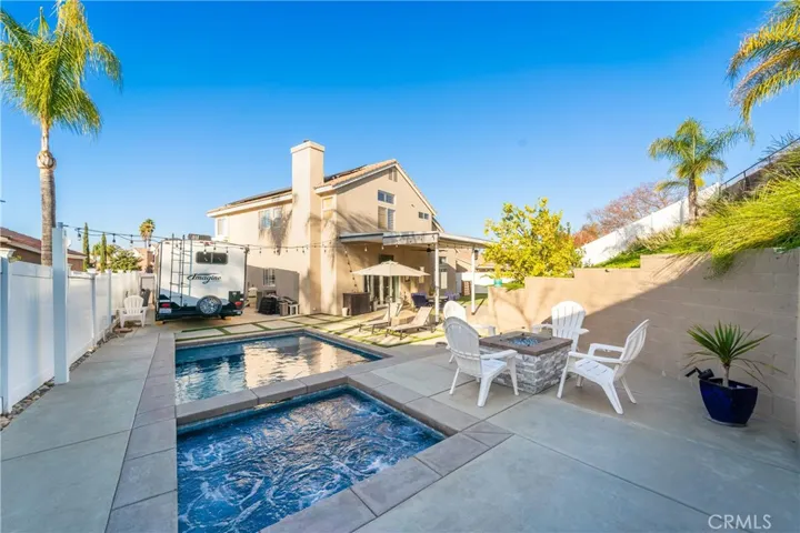 33175 Camino Maraca, Temecula, California 92592