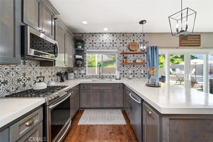 33175 Camino Maraca, Temecula, California 92592