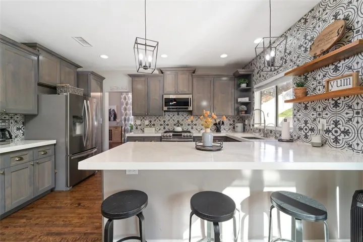33175 Camino Maraca, Temecula, California 92592