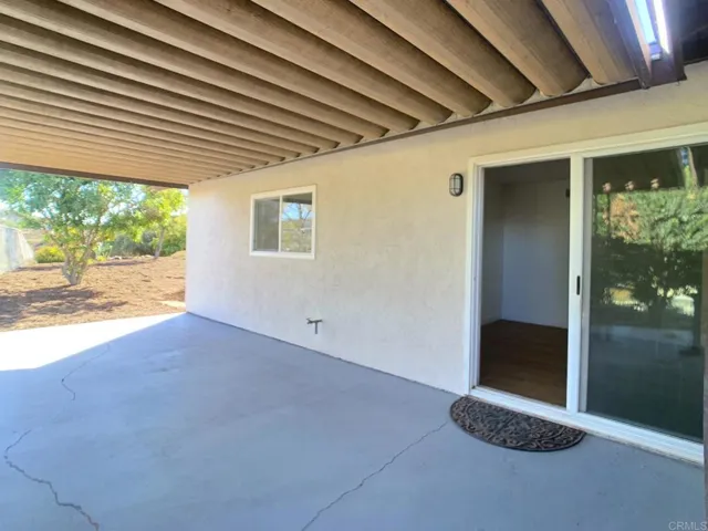 12503 Ridgeton Drive, Lakeside, California 92040