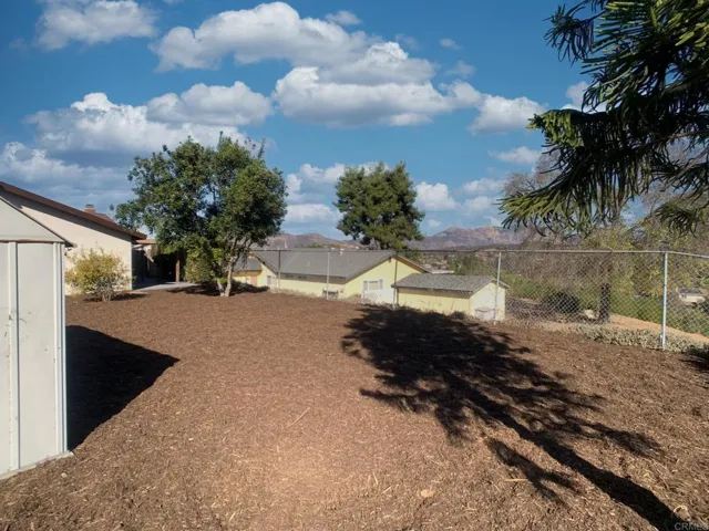 12503 Ridgeton Drive, Lakeside, California 92040