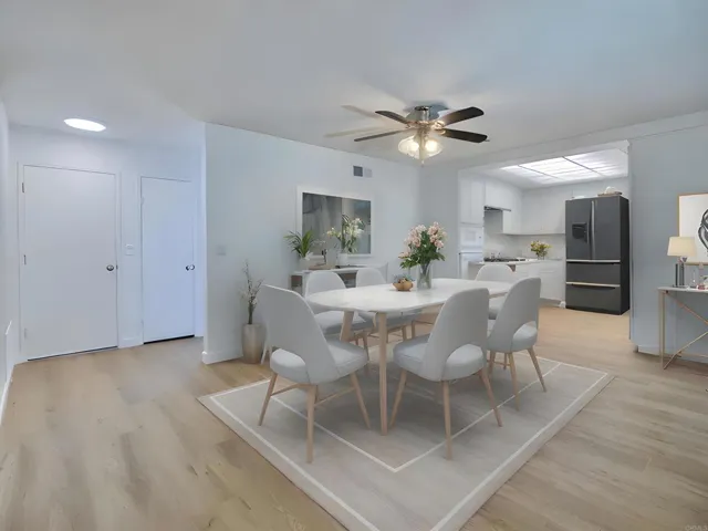 12503 Ridgeton Drive, Lakeside, California 92040