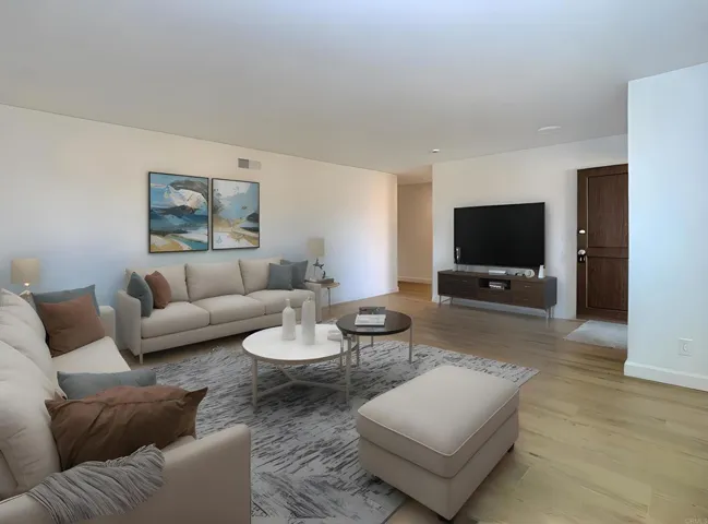 12503 Ridgeton Drive, Lakeside, California 92040