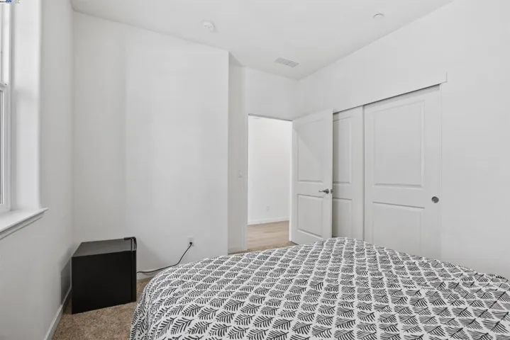 3062 Beaded Mist Walk, Sacramento, California 95833