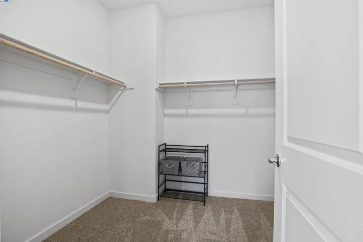 3062 Beaded Mist Walk, Sacramento, California 95833